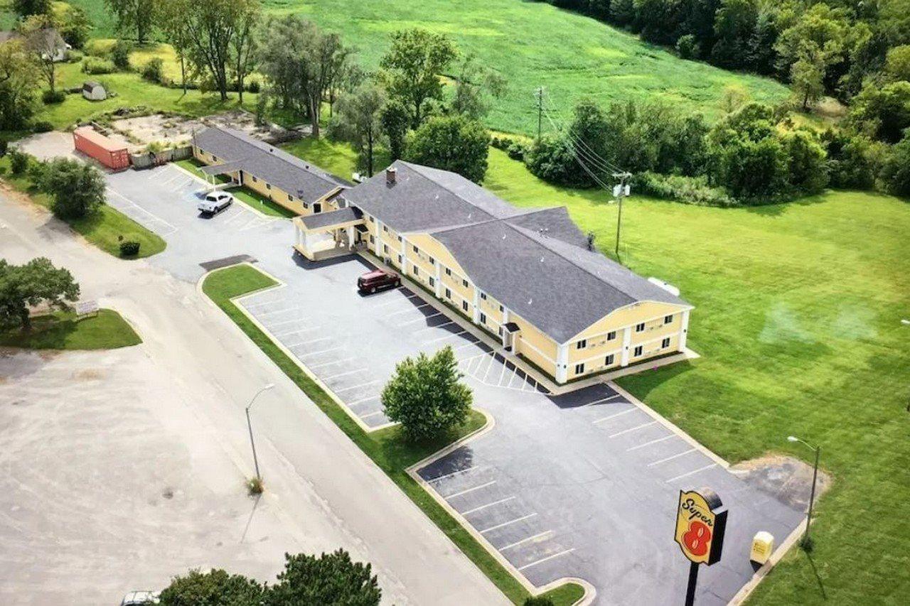 Super 8 By Wyndham Higginsville Exterior foto