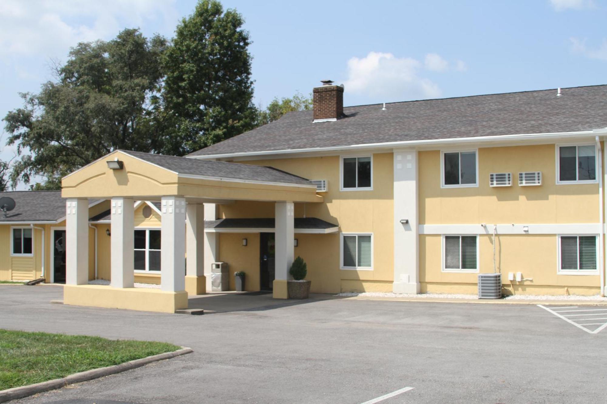 Super 8 By Wyndham Higginsville Exterior foto