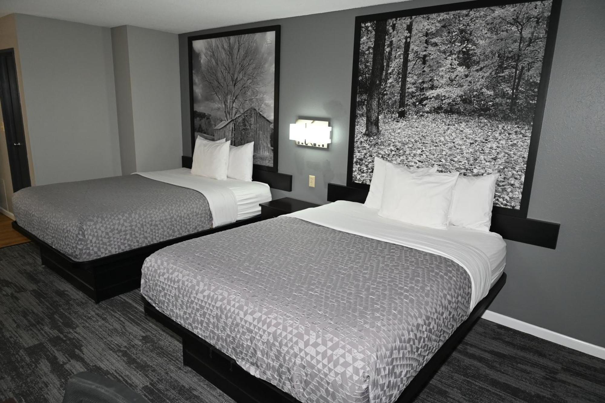 Super 8 By Wyndham Higginsville Exterior foto